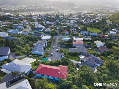 13 Wilmshurst Place, Tawa