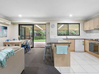 6 Brighton Court, Wakerley