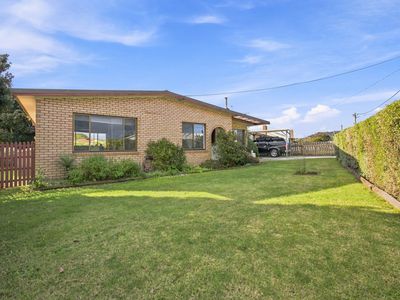 1 Geale Street, George Town
