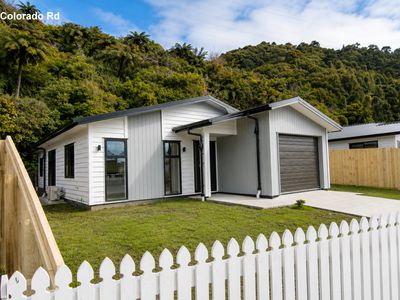 24 & 26 Colorado Road, Totara Park