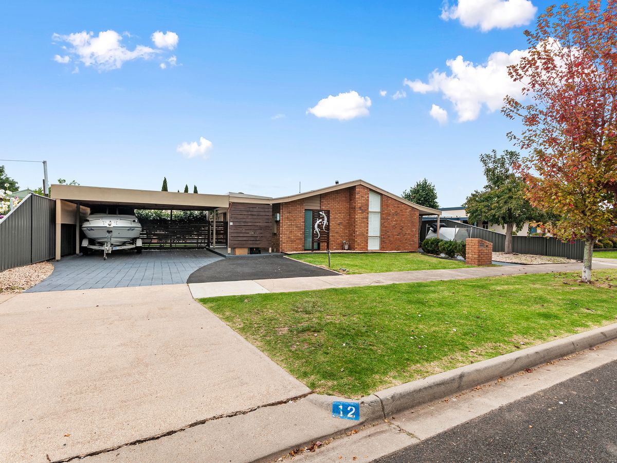 12 King Avenue, Sale Heart Property