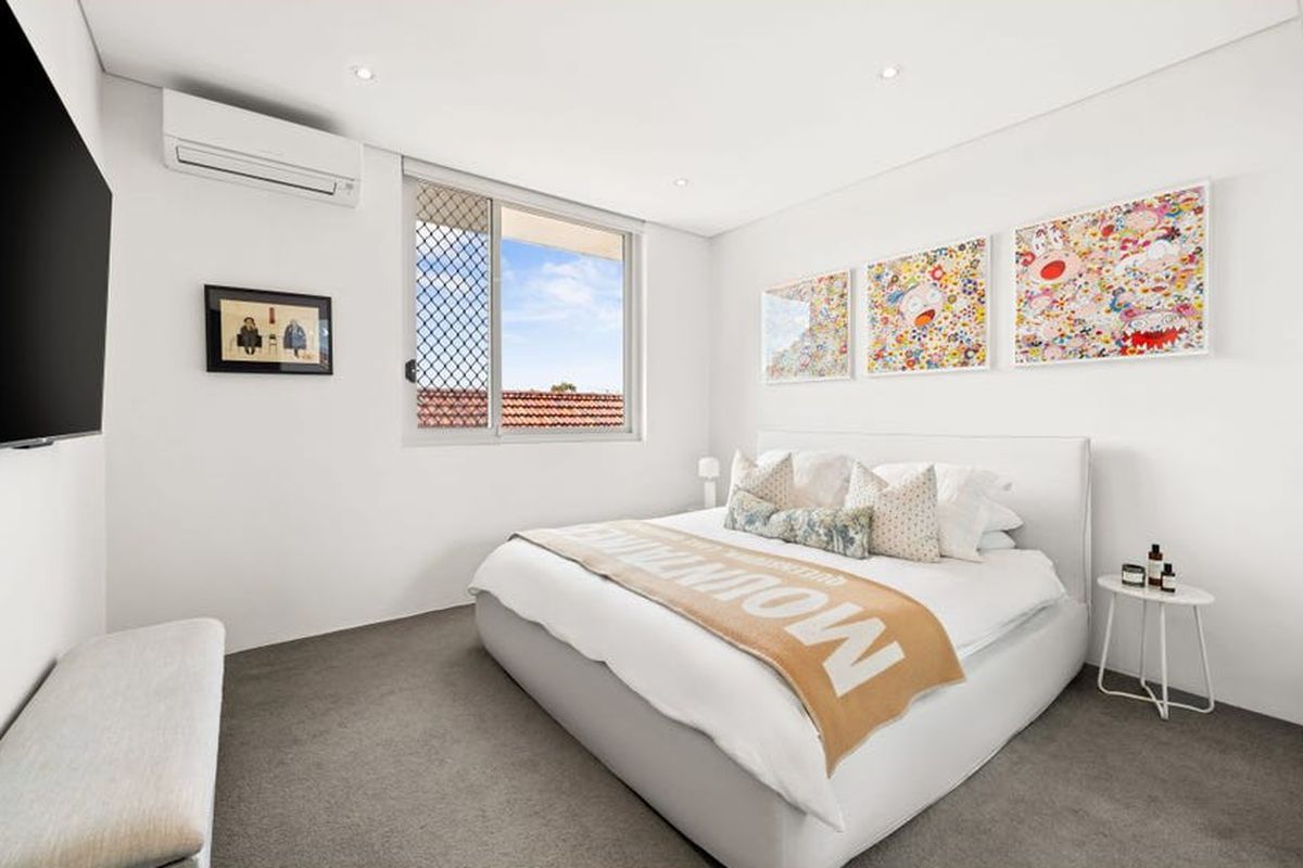 2 / 6 Moore Street, Bondi