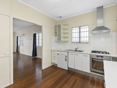 58 Gladstone Street, Indooroopilly