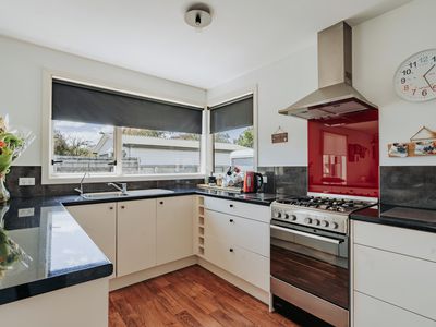 B / 75 Ajax Street, Milton