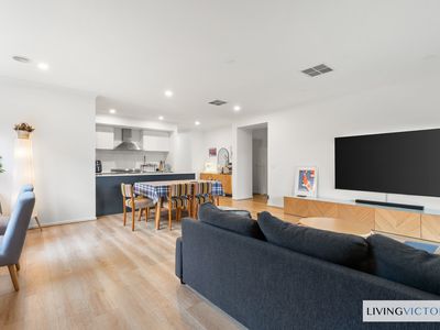 9 Journey Drive, Fraser Rise