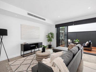 1 / 5 Balmoral Crescent, Rippleside
