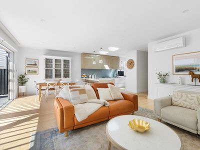 8 Collins Street, Williamstown