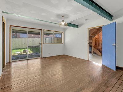 35 Hillcrest Avenue, North Narooma