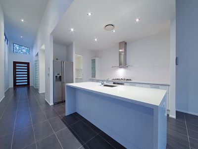 65 Red Gum Cr, Wakerley