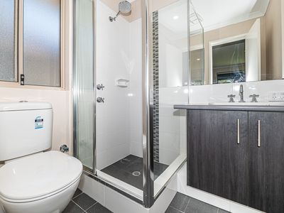 21 Markwell Avenue, Haynes