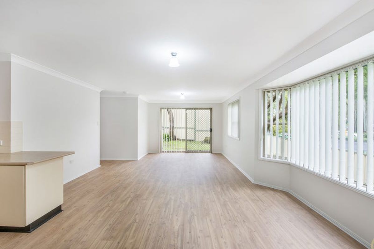 1 / 9 Jennie Cox Close, Erina