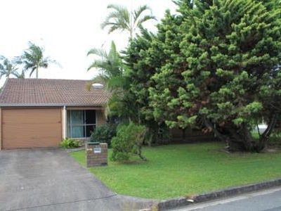 49 Saleng Crescent, Warana