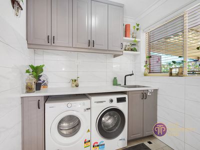 4 Angela Way, Maddington