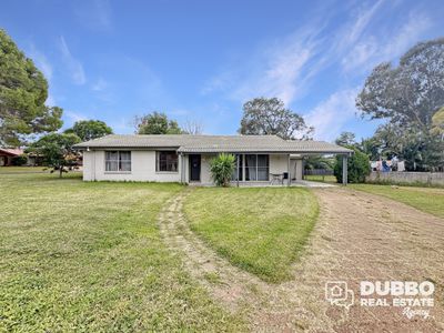 2 Meurer Court, Dubbo