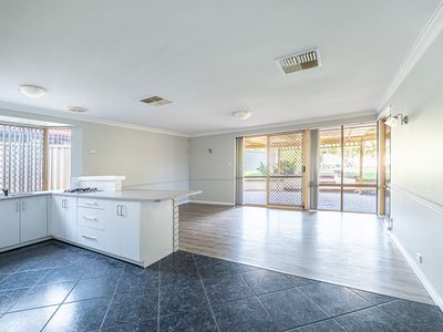 64 Murchison Way, Gosnells