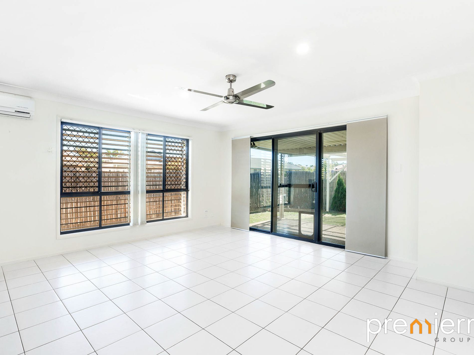 33 Collins Street, Collingwood Park