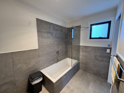 42 New Road, Franklin