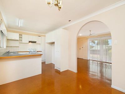 12 Tandara Street, Rochedale South