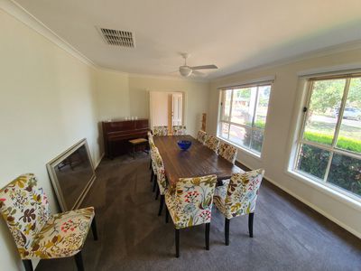 18 Charmere Place, Dubbo