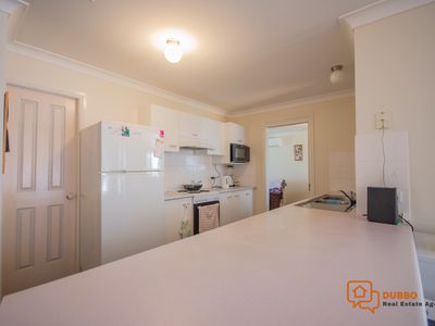 27 Macgregor Street, Dubbo