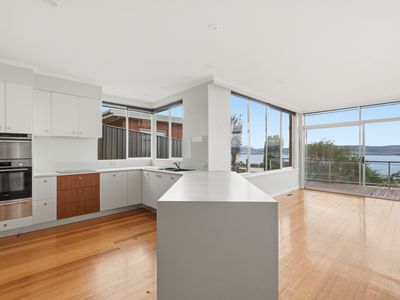 34 Coolabah Road, Sandy Bay