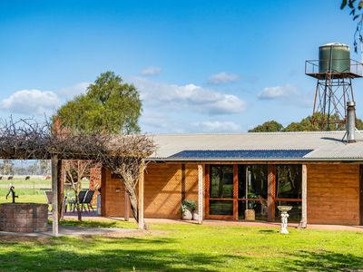 61 Forest Lane, Markwood