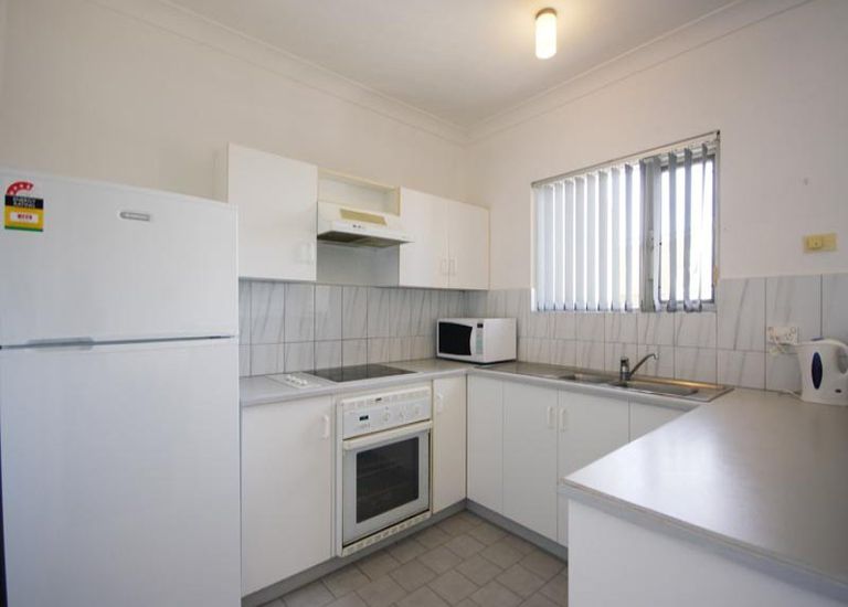 1 / 12 Arcadia Court, North Haven