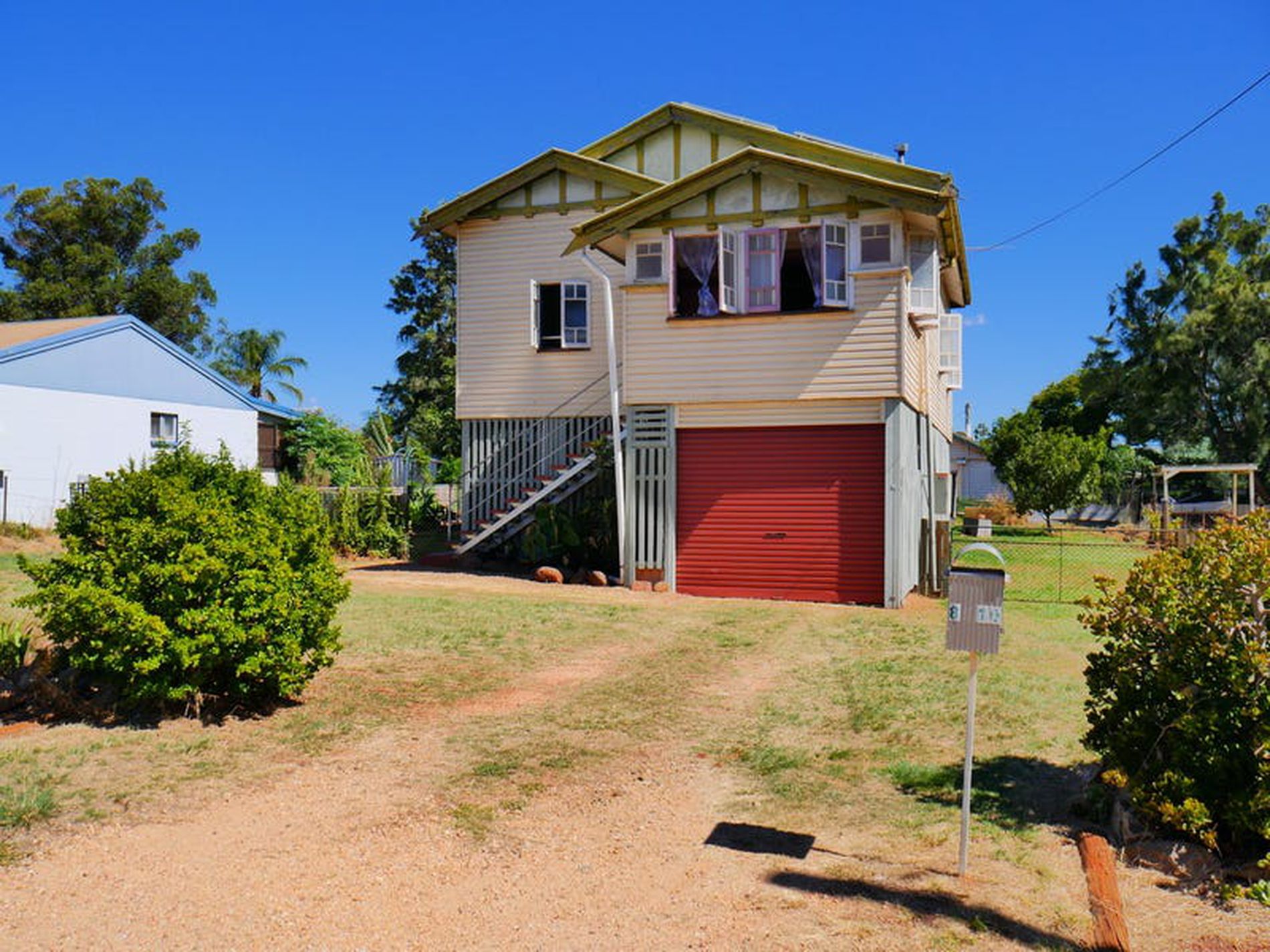 8-10 Crawford Road, Crawford
