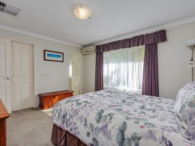 8 Foreshore Vista, Yanchep