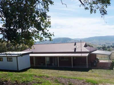 512 Kiewa East Road, Tangambalanga