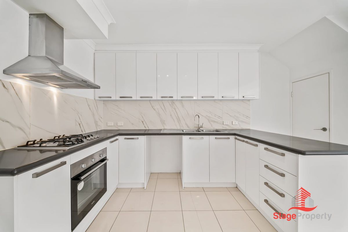 18 / 22 Rinaldo Crescent, Coolbellup