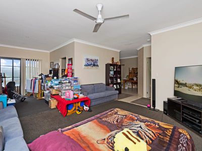 8 Skyvine Court, Upper Coomera