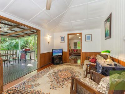 11 Townsend Street, Mysterton