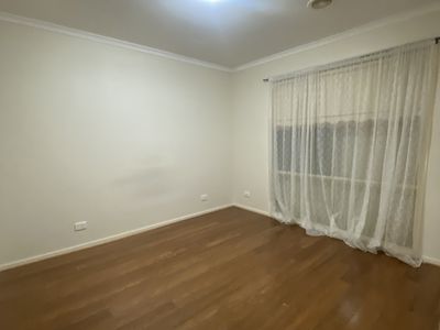 16 Flemming Avenue, Burnside