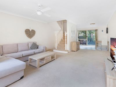 7 / 76-78 Pur Pur Avenue, Lake Illawarra