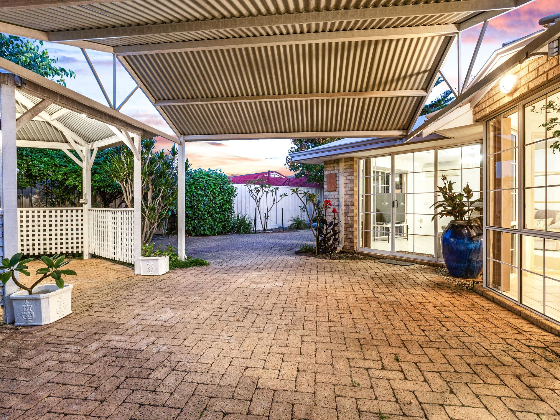 62 Kingsmill Gardens, Winthrop