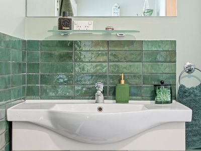 49 Bay Road, Midway Point