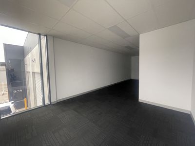 2 / 14 Fink Street, Williamstown