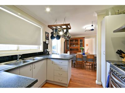 27 Pegasus Place, Dubbo