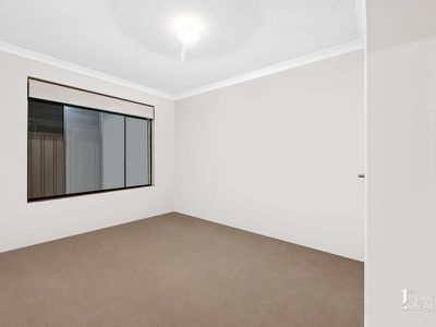56 Aquamarine Pde, Karnup