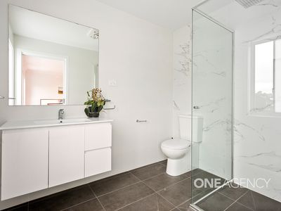 1 / 15 Valley View Crescent, Albion Park