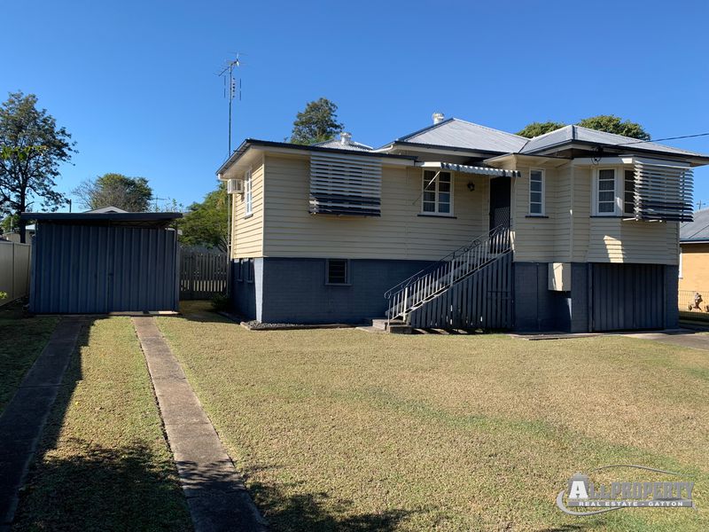 Room 2 / 20 East Street, Gatton