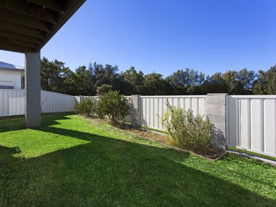 12B Joan Ave, Warilla