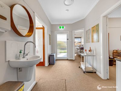 2 Tilba Street, Narooma