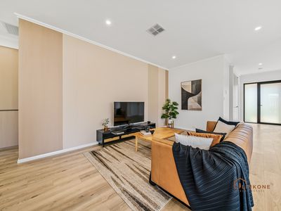 7B Silvertop Terrace, Willetton