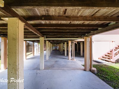 24 Douglas Street, West Mackay