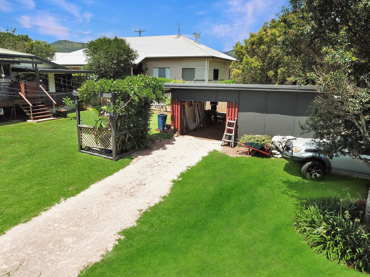 52 Loder Street, Atherton