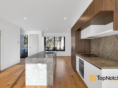 6C Gonella Crescent, Bundoora