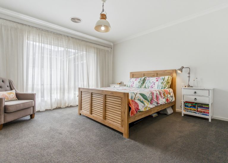 18 Atlantis Avenue, Portland