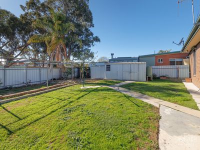 6 GLASGOW STREET, Wodonga